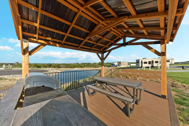 Executive Site FF 083