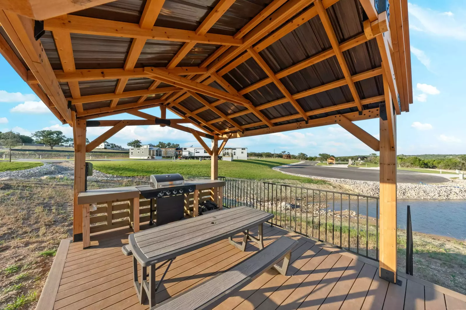 Executive Site FF 083