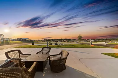 Executive Site FF 106