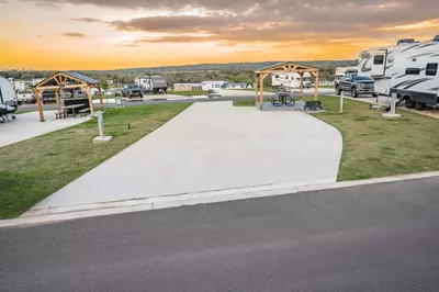 Executive Site FF 110