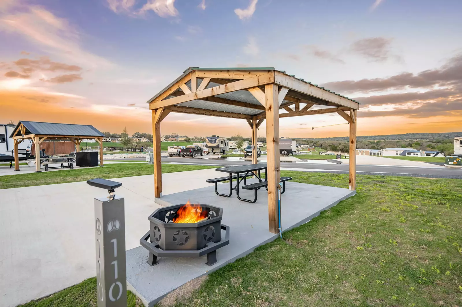 Executive Site FF 110