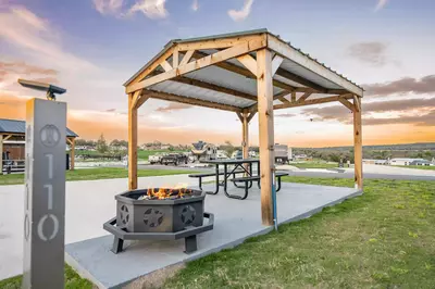 Executive Site FF 110