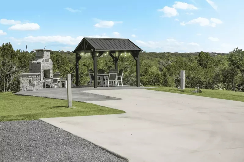 Executive Site FF 011