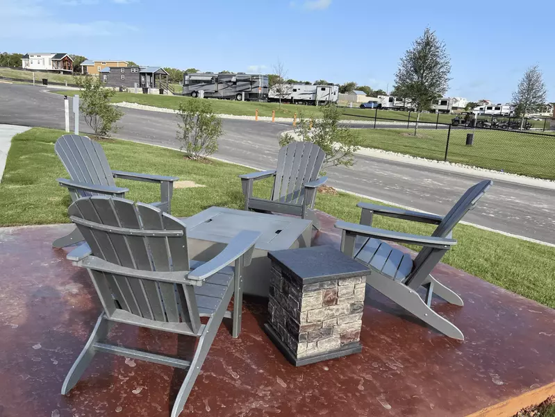 Executive Site FF 111