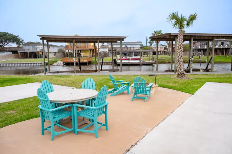 Executive Montego Cove - 2