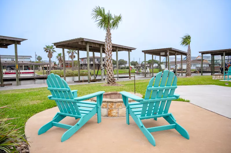 Executive Montego Cove - 2