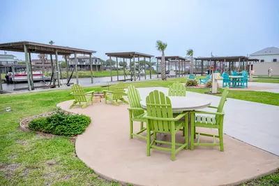 Executive Montego Cove - 3