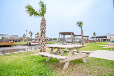 Premium Montego Cove - 5