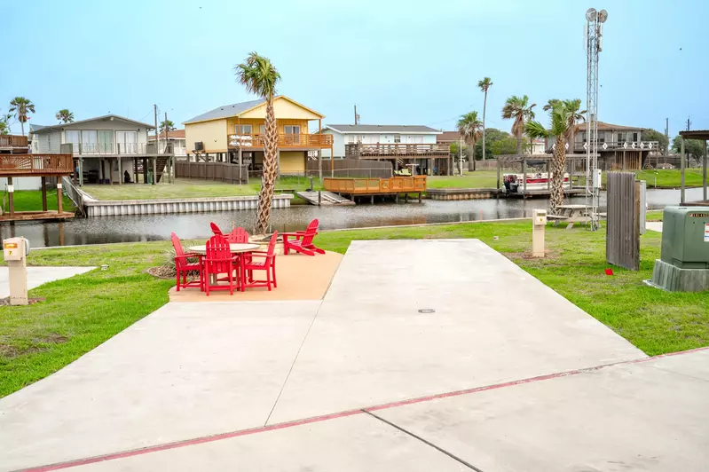 Executive Montego Cove - 6