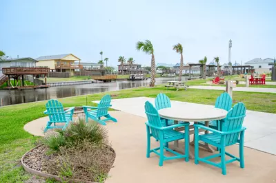 Executive Montego Cove - 8