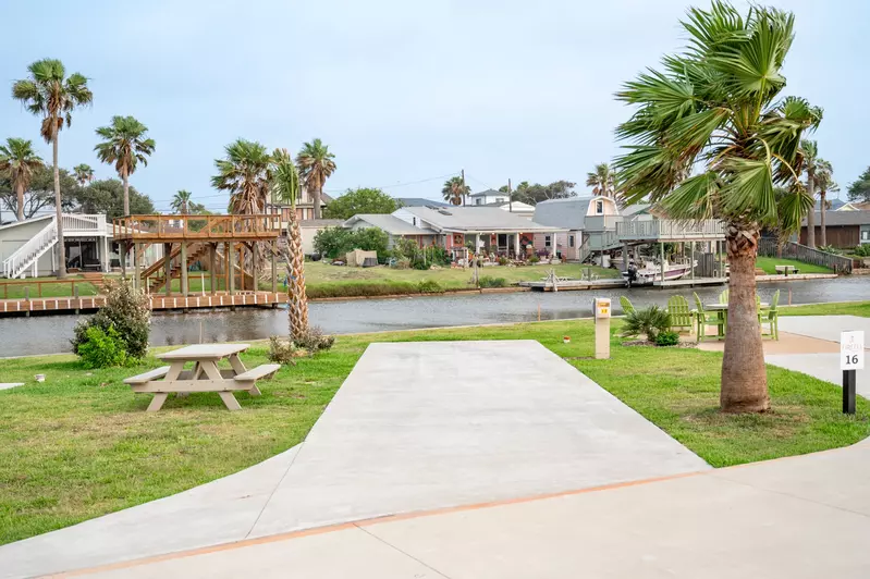 Premium Montego Cove - 17