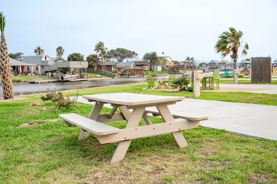 Premium Montego Cove - 17