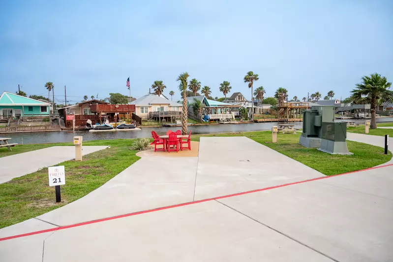 Executive Montego Cove - 21