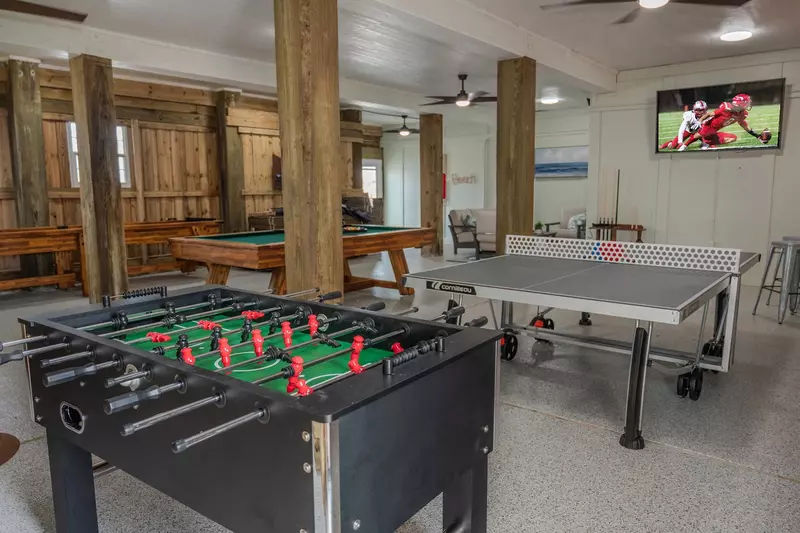 amenities_0002_foosball