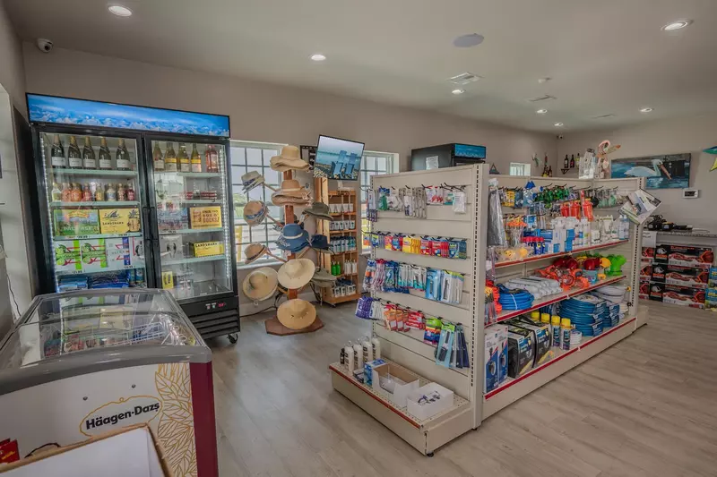 amenities_0006_store-1