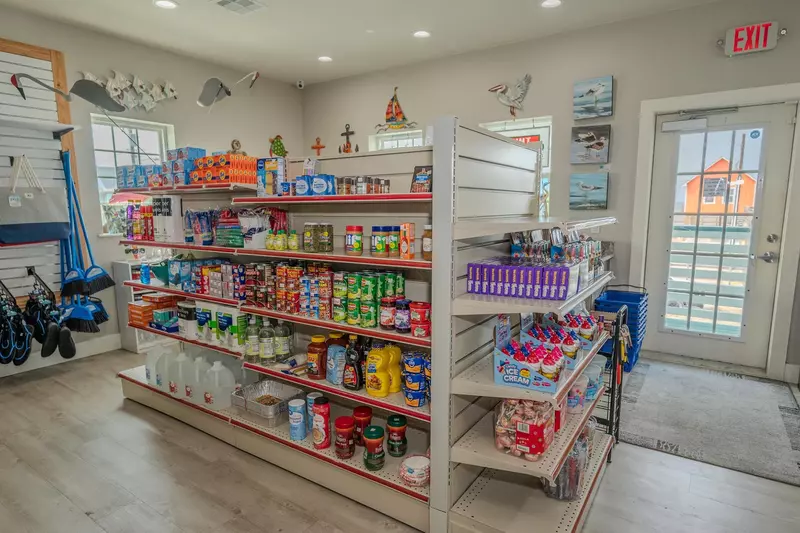 amenities_0007_store-2