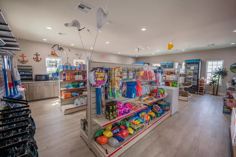 amenities_0009_store-3