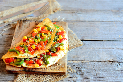 omelet with vegetables