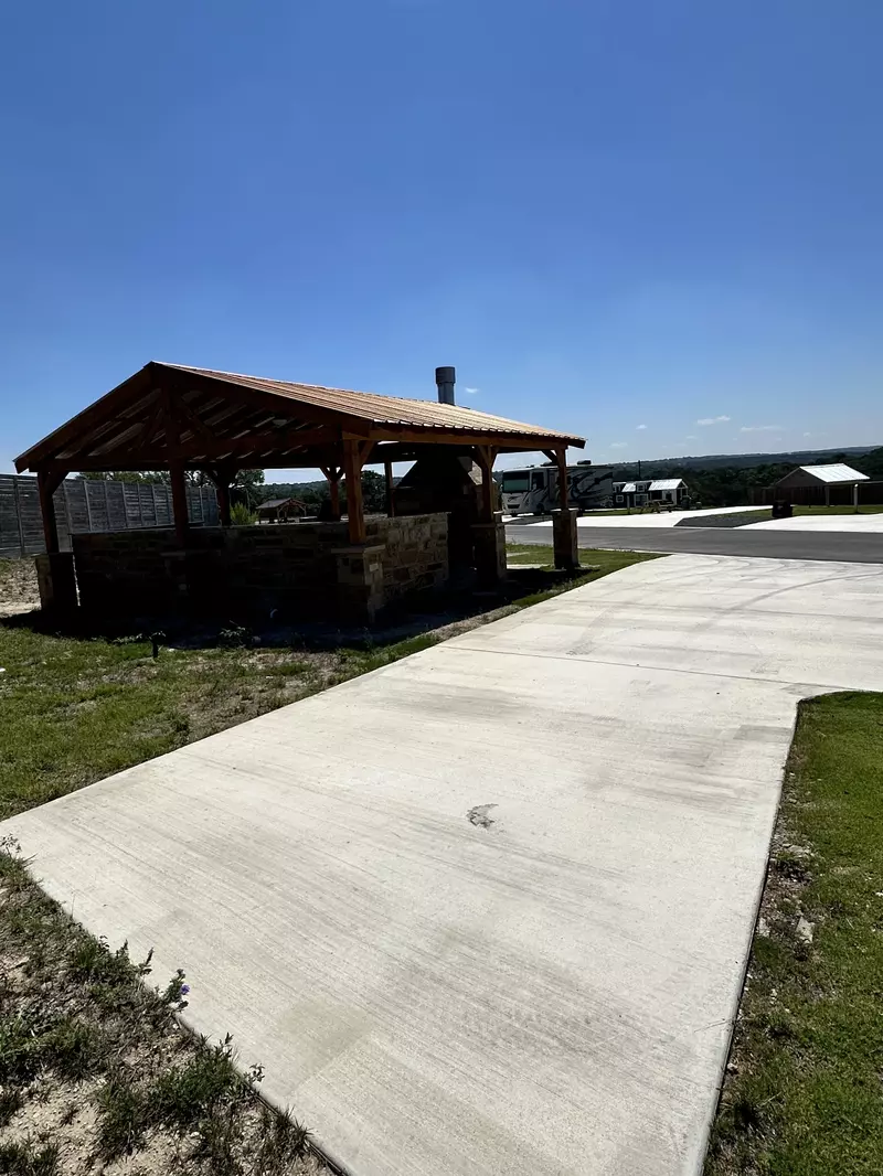 Executive Site FF 058