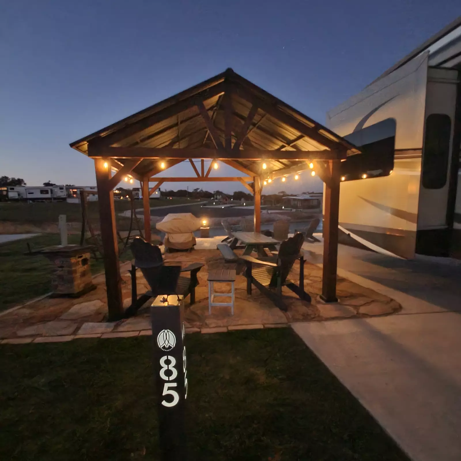 Executive Site FF 085