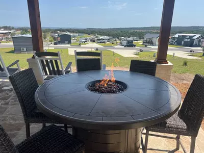 Executive Site FF 182