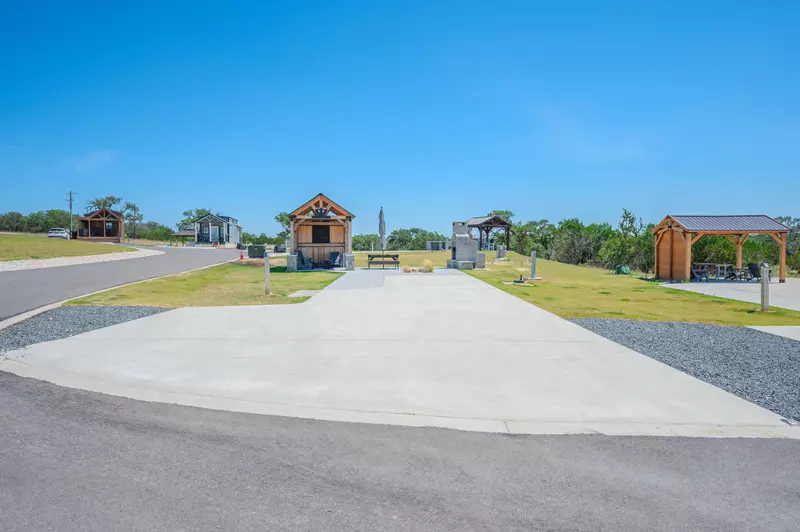 Executive Site FF 012