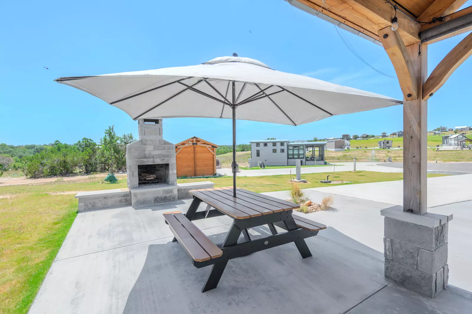 Executive Site FF 012