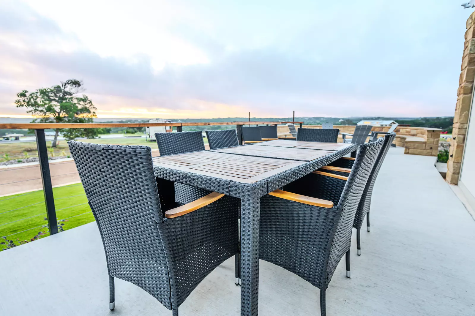 Executive Site FF 221