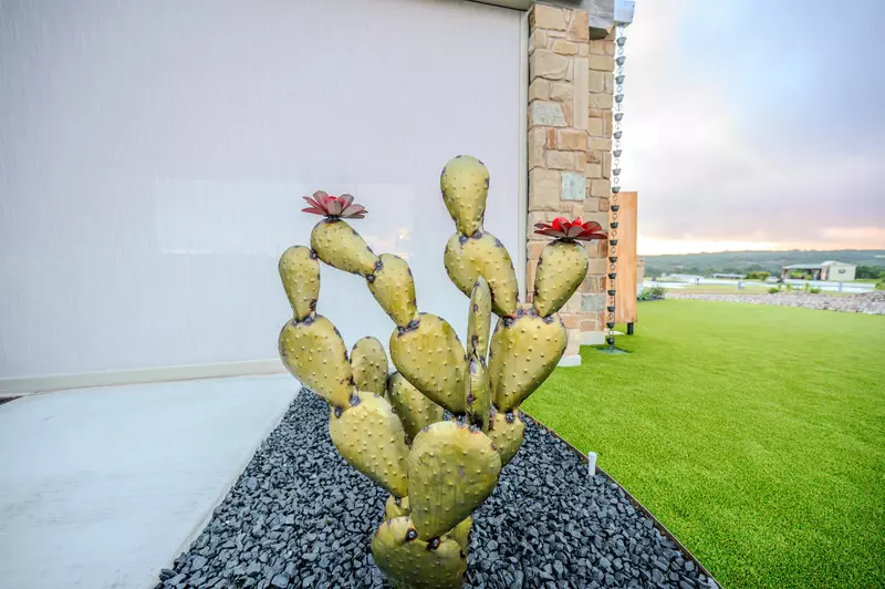 Executive Site FF 221