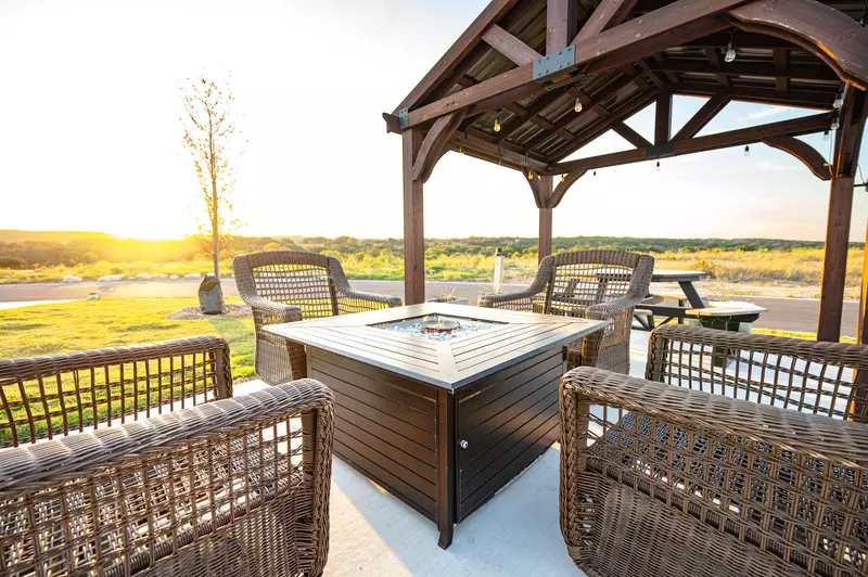 Executive Site FF 106