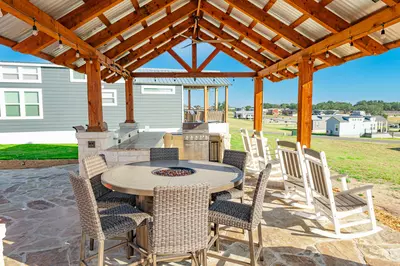 Executive Site FF 182