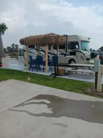 Executive Montego Cove - 10