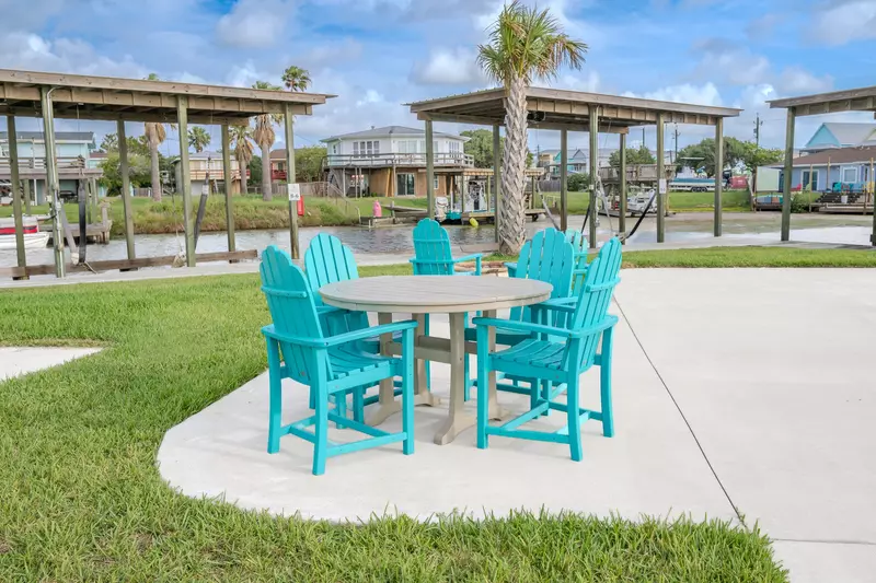 Executive Montego Cove - 1