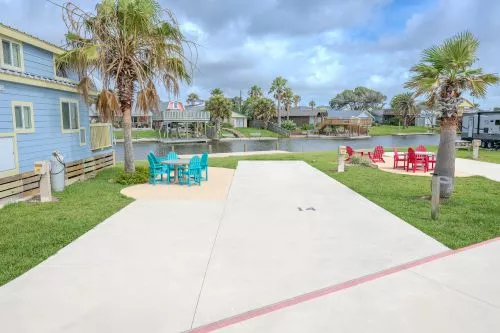 Executive Montego Cove - 14