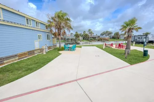 Executive Montego Cove - 14