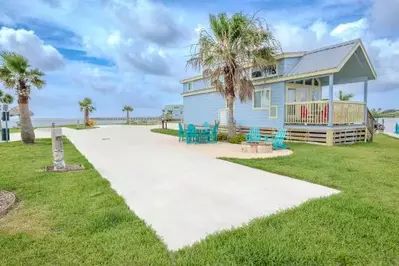 Executive Montego Cove - 14