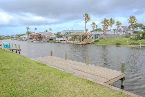 Executive Montego Cove - 14